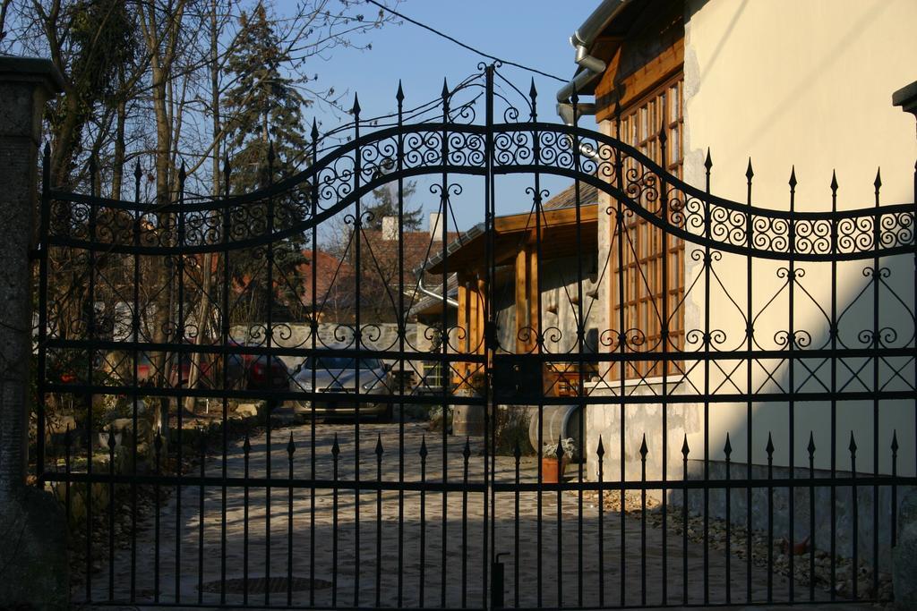 Apartment Karadi-berger Vendeghaz *